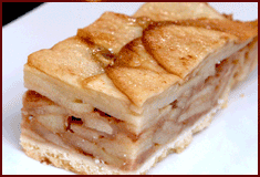 Домашний пирог с яблоками